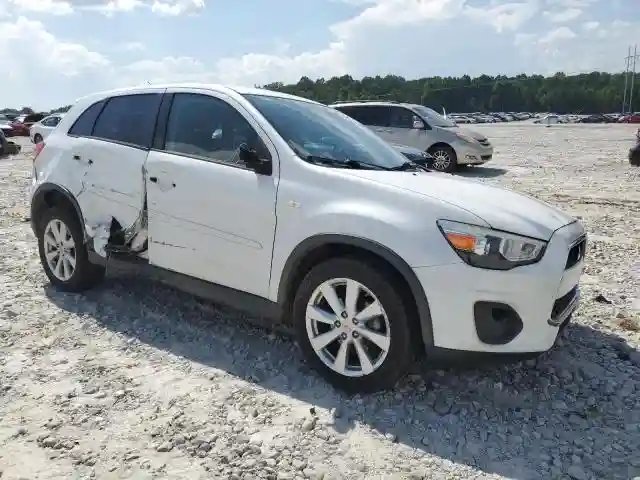 4A4AP3AU6FE022964 2015 MITSUBISHI OUTLANDER-3