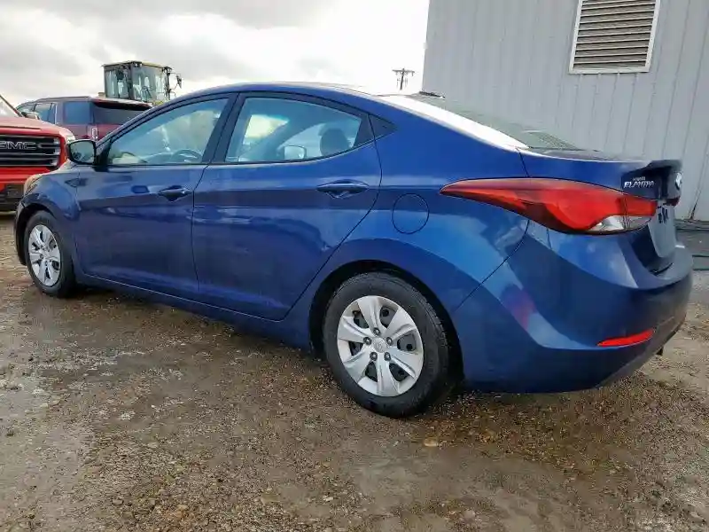 5NPDH4AE8GH746589 2016 HYUNDAI ELANTRA-1
