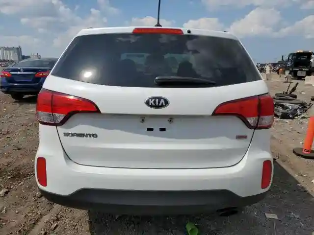 5XYKT3A6XFG597861 2015 KIA SORENTO-5