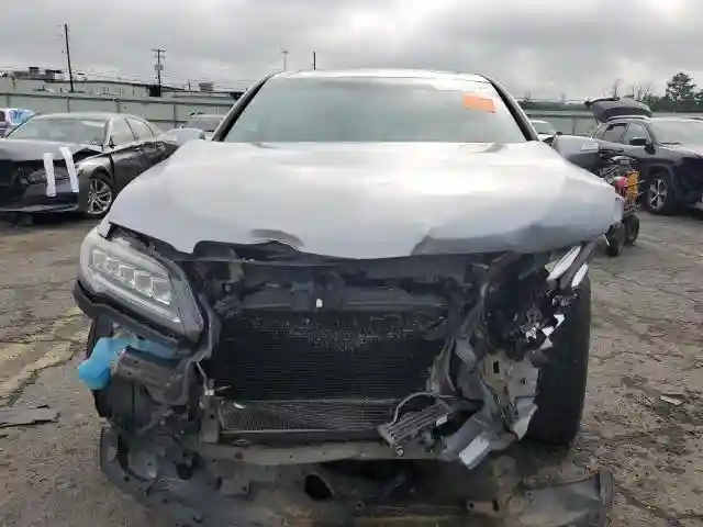 5J8TB3H32JL015138 2018 ACURA RDX-4