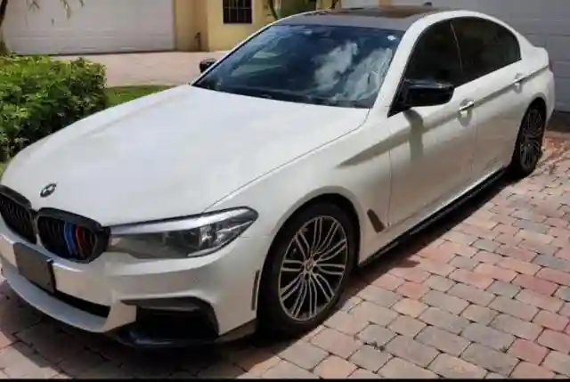 WBAJA7C51JWA74706 2018 BMW 5 SERIES-1