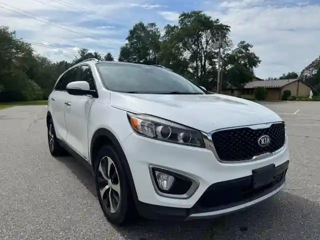 5XYPHDA59HG225371 2017 KIA SORENTO-0