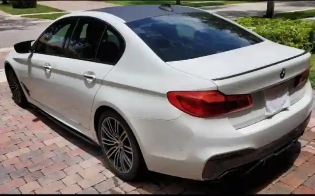 WBAJA7C51JWA74706 2018 BMW 5 SERIES-2