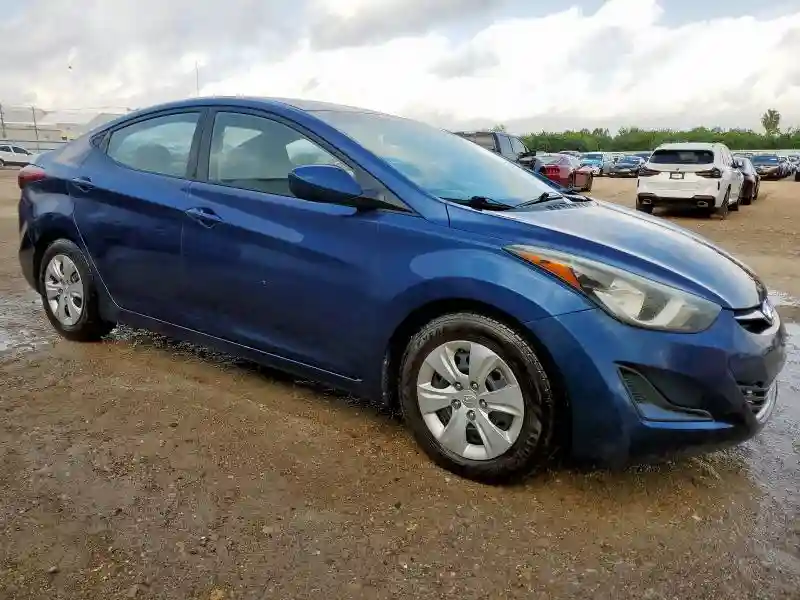 5NPDH4AE8GH746589 2016 HYUNDAI ELANTRA-3