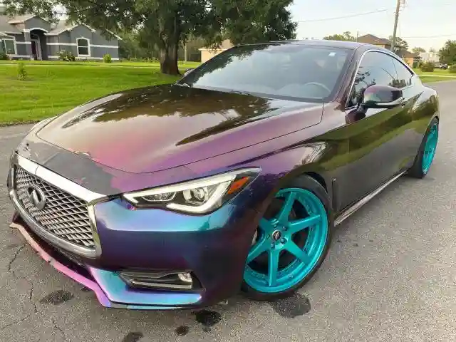JN1EV7EL8JM392824 2018 INFINITI Q60-1