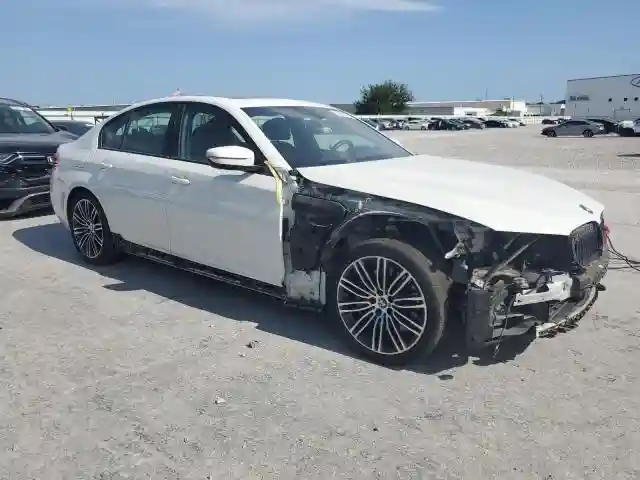 WBAJS3C04LCE17765 2020 BMW 5 SERIES-3