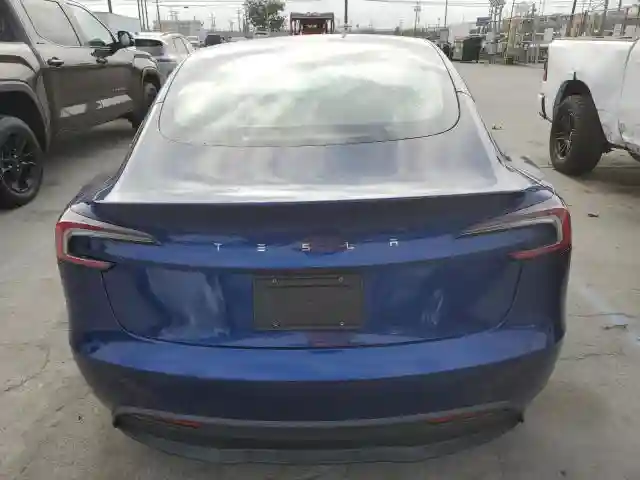 5YJ3E1EA3RF746320 2024 TESLA MODEL 3-5