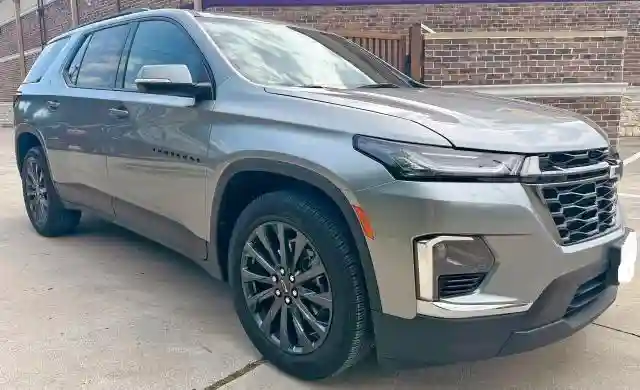1GNERJKW7PJ190202 2023 CHEVROLET TRAVERSE-0