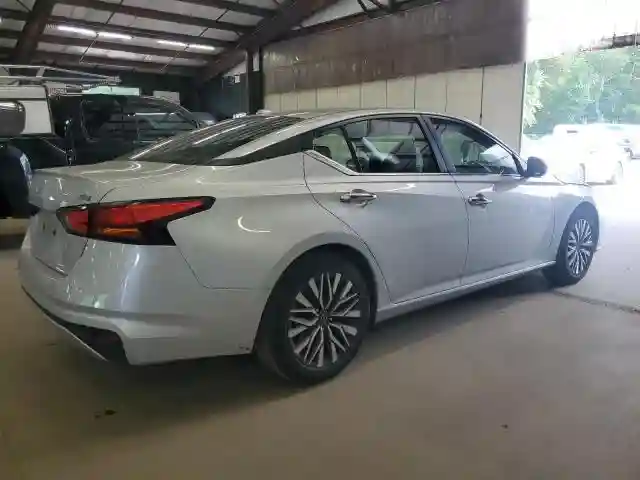 1N4BL4DV7PN386979 2023 NISSAN ALTIMA-2