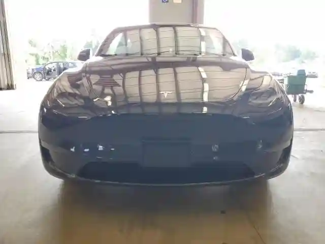7SAYGDEE2RA246928 2024 TESLA MODEL Y-4