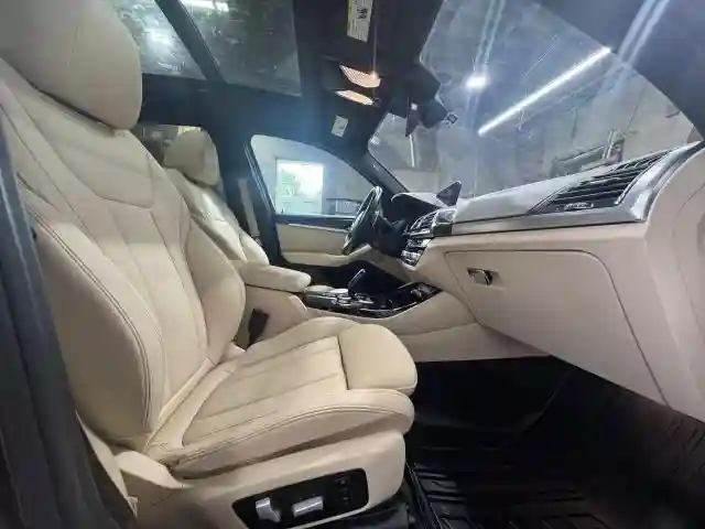 5UXTY3C04M9D97184 2021 BMW X3-4