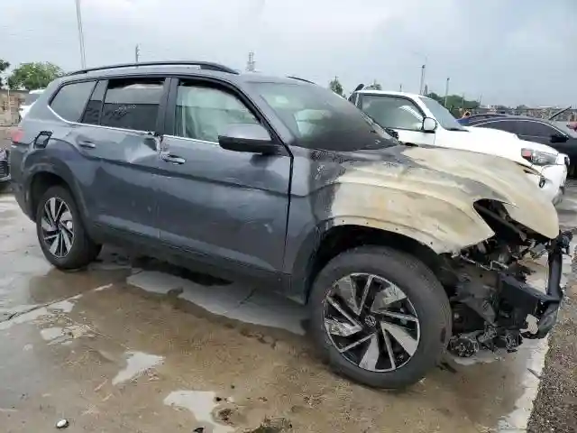 1V2WR2CA8SC517353 2025 VOLKSWAGEN ATLAS-3
