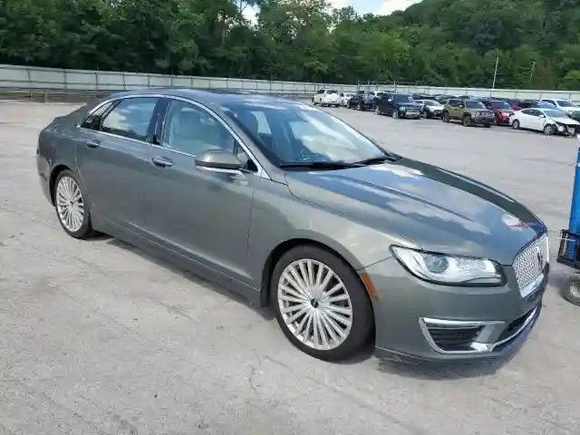 3LN6L5MU8HR611221 2017 LINCOLN MKZ-3