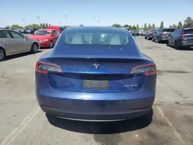 5YJ3E1EB6KF450528 2019 TESLA MODEL 3-5