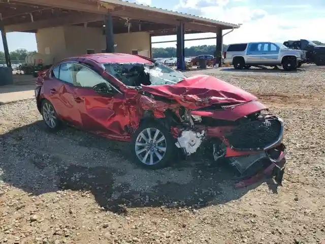 JM1BPACL4K1106996 2019 MAZDA 3-3