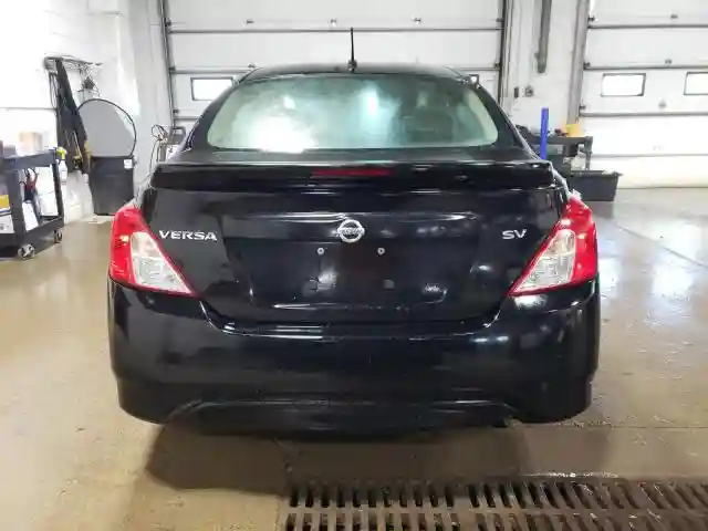 3N1CN7AP1JL856062 2018 NISSAN VERSA-5