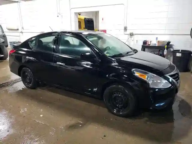 3N1CN7AP1JL856062 2018 NISSAN VERSA-3