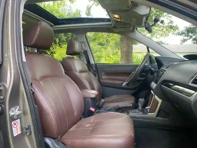 JF2SJGWC9HH402713 2017 SUBARU FORESTER-4