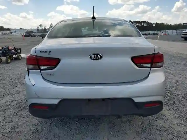 3KPA24AB6JE072609 2018 KIA RIO-5