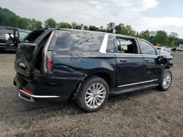 1GYS3JKLXMR369358 2021 CADILLAC ESCALADE-2