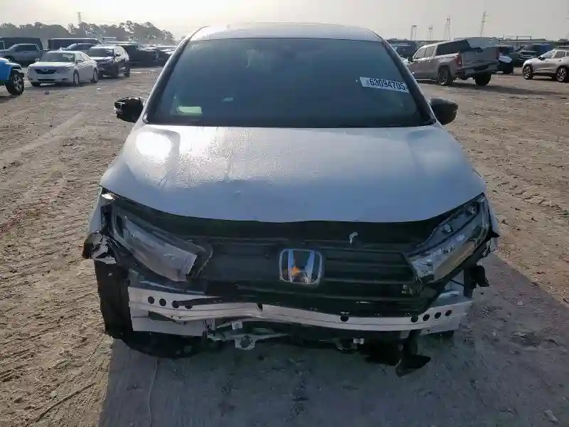 5FNRL6H72PB056617 2023 HONDA ODYSSEY SP-4