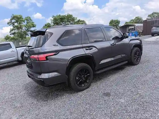 7SVAAABA4RX029430 2024 TOYOTA SEQUOIA-3