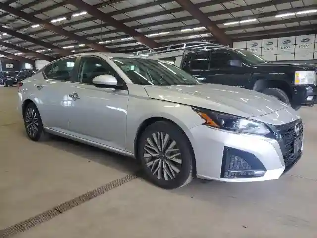 1N4BL4DV7PN386979 2023 NISSAN ALTIMA-3