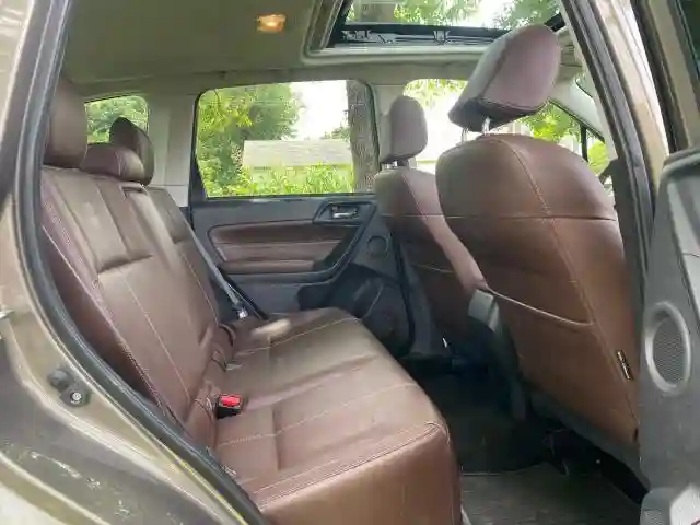 JF2SJGWC9HH402713 2017 SUBARU FORESTER-5