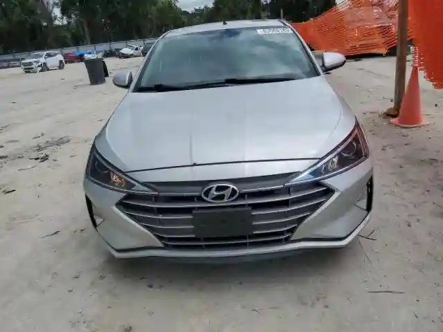 5NPD84LF0KH428173 2019 HYUNDAI ELANTRA-4