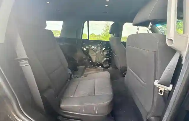 1GNLCDEC6KR176507 2019 CHEVROLET TAHOE-5