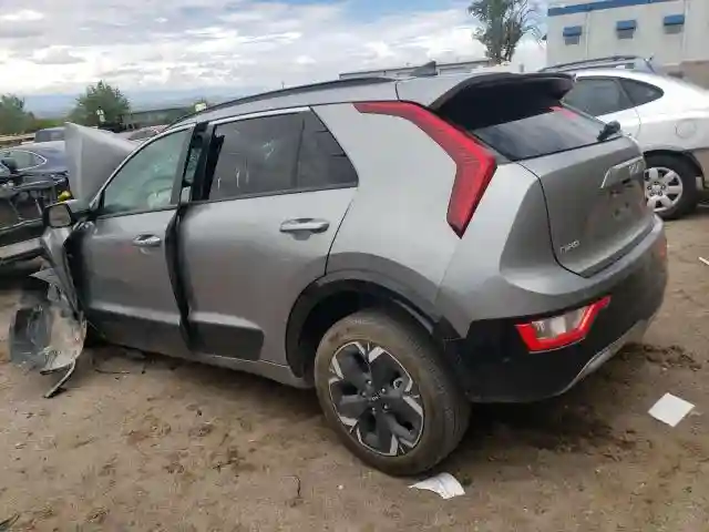 KNDCR3L11P5071469 2023 KIA NIRO WIND-1