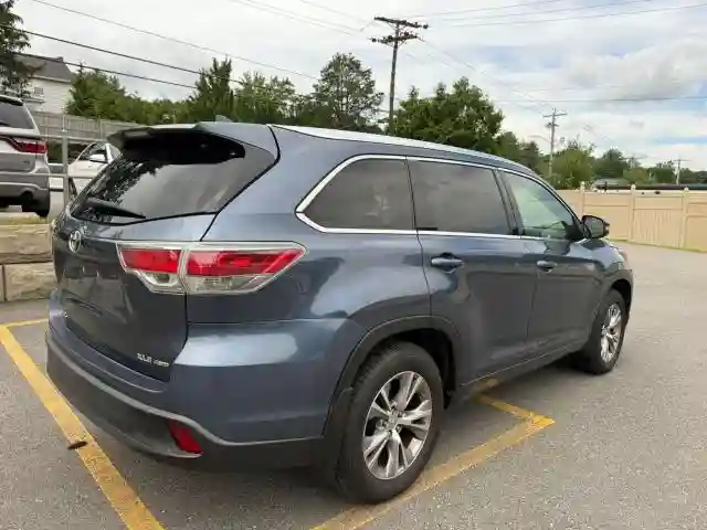 5TDJKRFH2FS201565 2015 TOYOTA HIGHLANDER-2