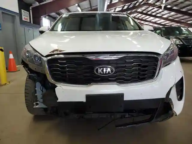 5XYPGDA34KG574575 2019 KIA SORENTO-4