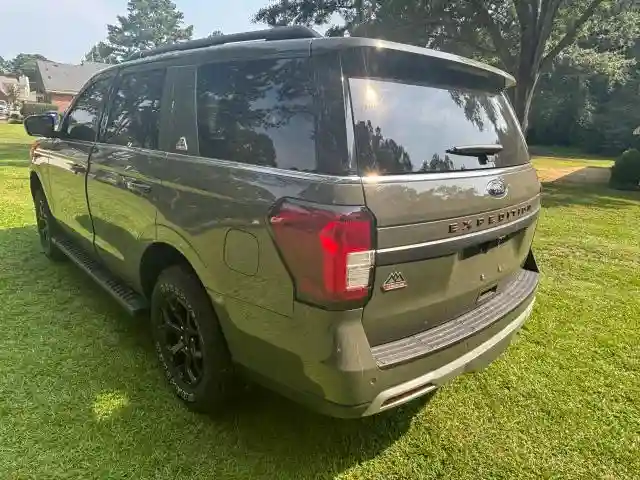 1FMJU1RGXREA08486 2024 FORD EXPEDITION-2