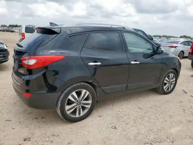 KM8JU3AG5FU954357 2015 HYUNDAI TUCSON-2