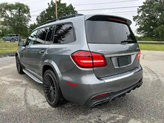 4JGDF7FE8KB219514 2019 MERCEDES-BENZ GLS-CLASS-2