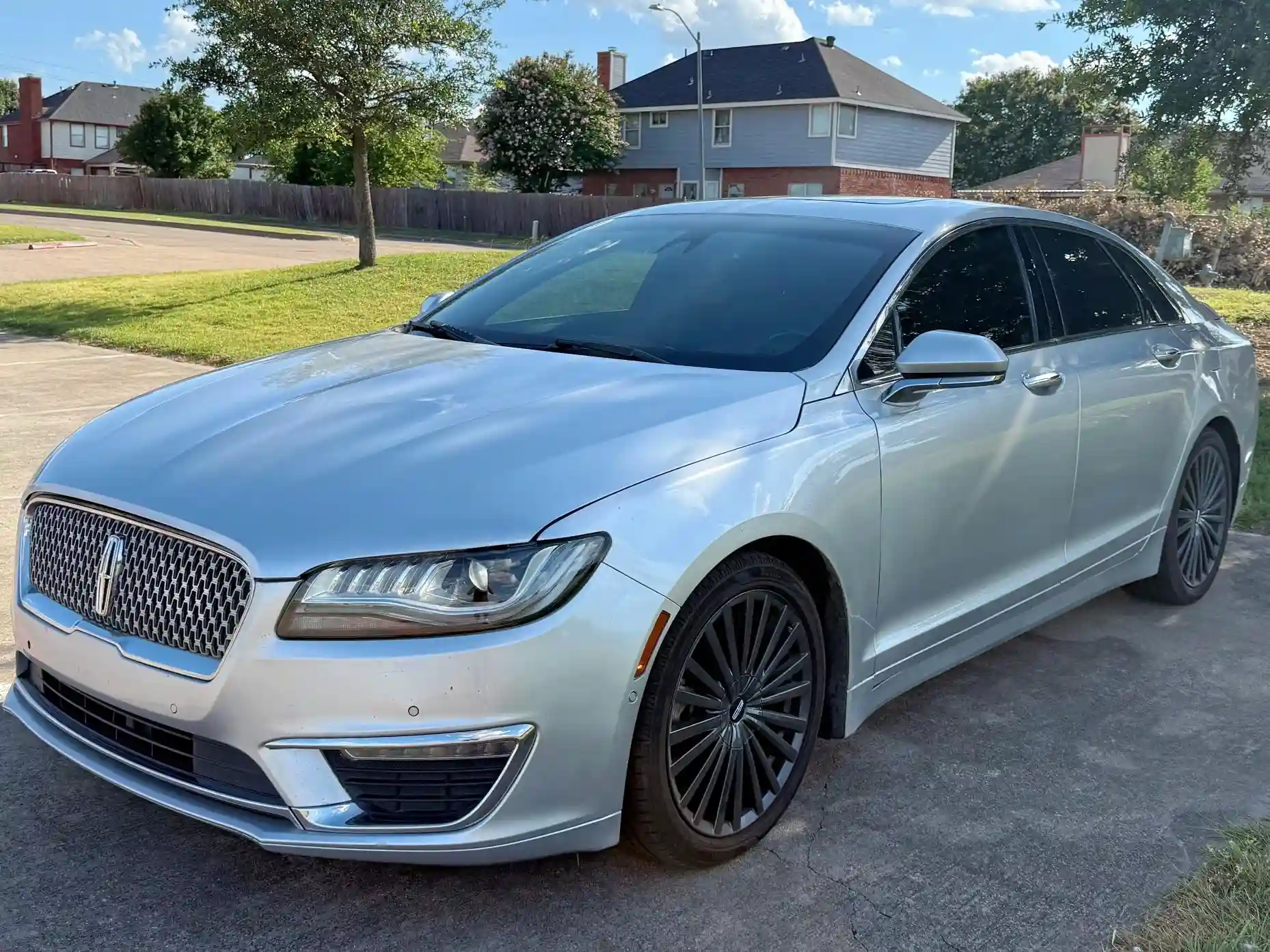 3LN6L5E96HR649914 2017 LINCOLN MKZ-1