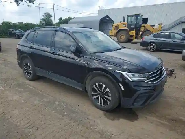 3VVFB7AX5PM082907 2023 VOLKSWAGEN TIGUAN-3