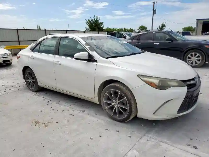 4T1BF1FK6FU033166 2015 TOYOTA CAMRY-3