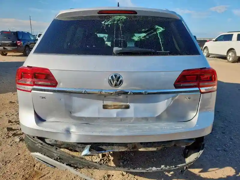 1V2CR2CA1JC527059 2018 VOLKSWAGEN ATLAS-5