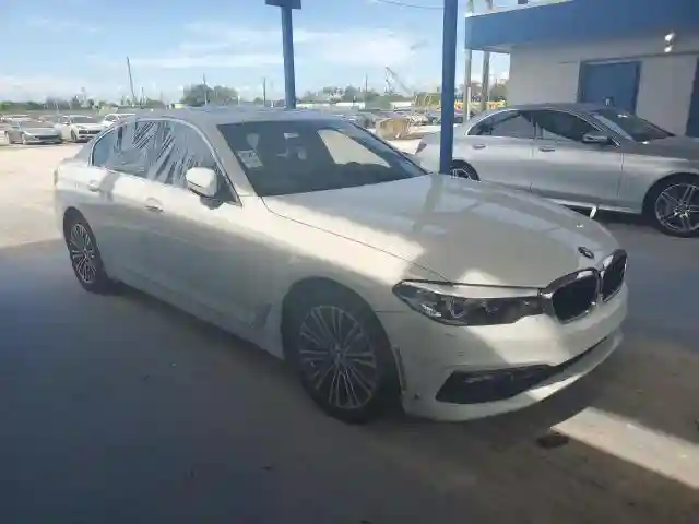 WBAJA5C33HG896475 2017 BMW 5 SERIES-3