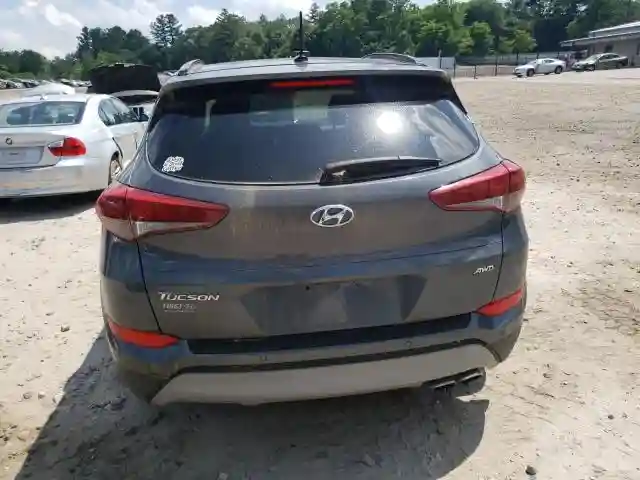 KM8J3CA26HU555872 2017 HYUNDAI TUCSON-5