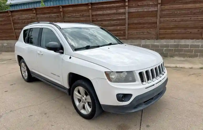 1C4NJCBA3GD568160 2016 JEEP COMPASS-0