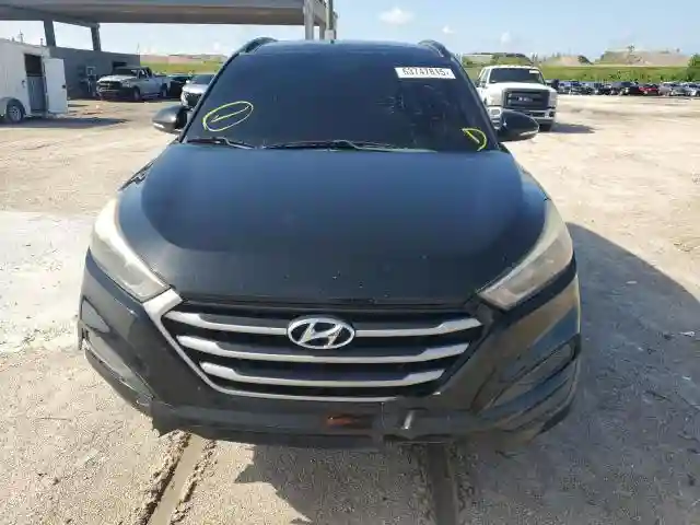 KM8J33A29JU722828 2018 HYUNDAI TUCSON-4