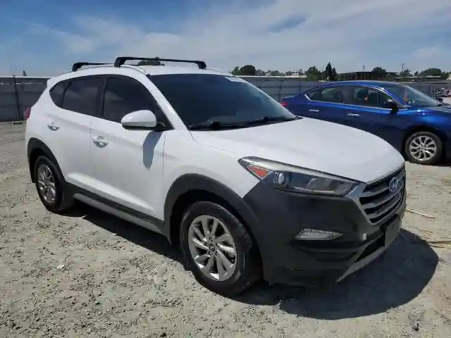 KM8J33A29HU466667 2017 HYUNDAI TUCSON-3