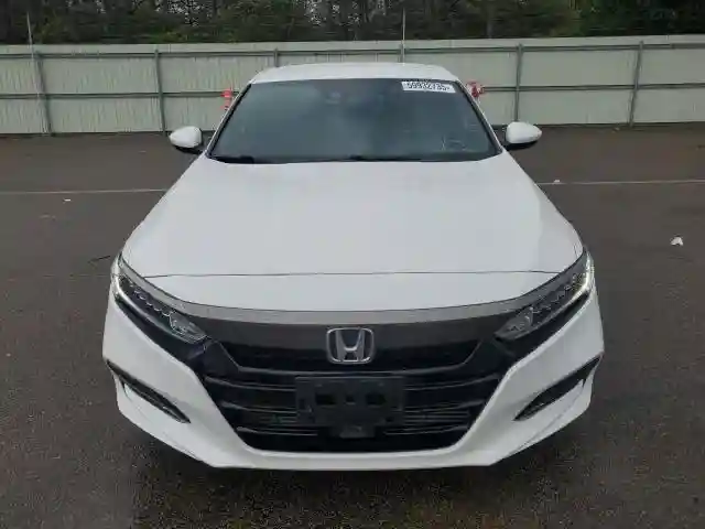 1HGCV1F34KA166395 2019 HONDA ACCORD-4