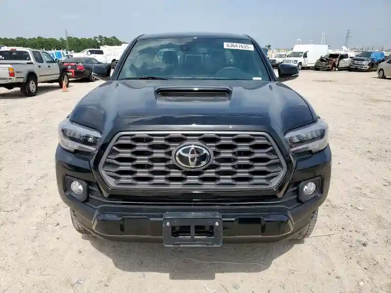 3TMCZ5AN8PM644718 2023 TOYOTA TACOMA-4