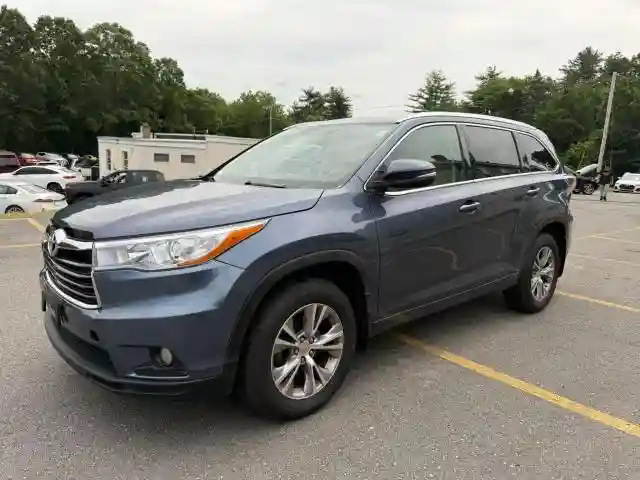 5TDJKRFH2FS201565 2015 TOYOTA HIGHLANDER-0