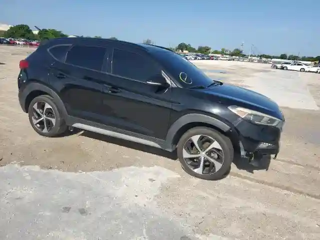 KM8J33A29JU722828 2018 HYUNDAI TUCSON-3
