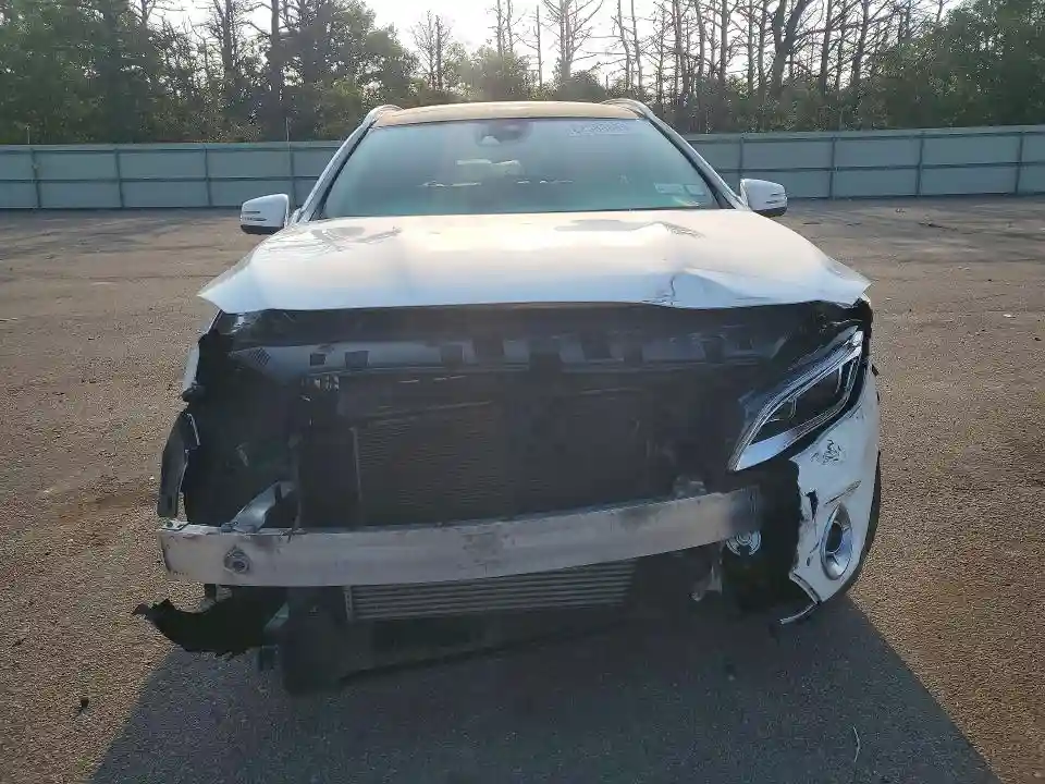 WDCTG4GB9KJ587412 2019 MERCEDES-BENZ GLA-CLASS-4